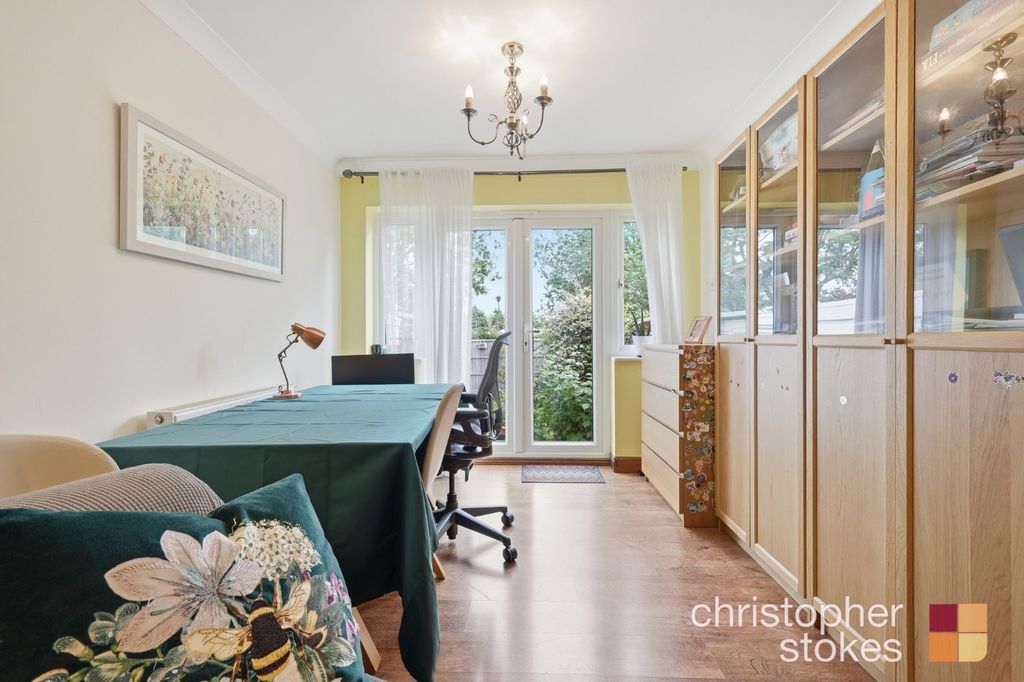 Property photo 3 of 21 5164584