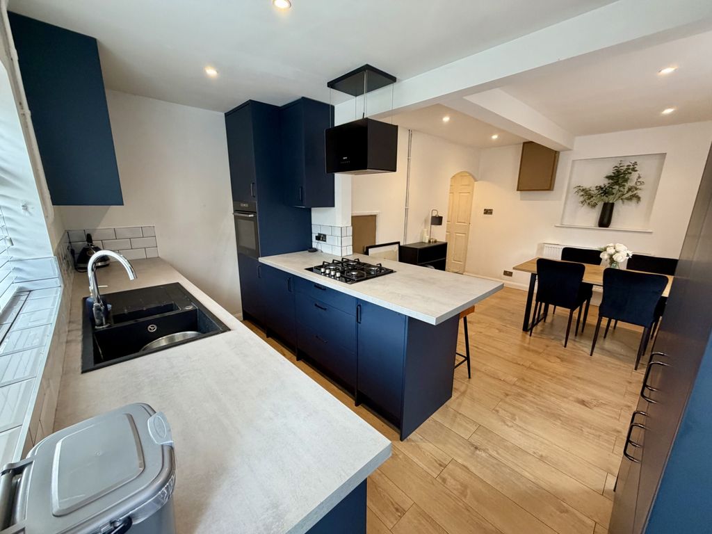 Property photo 2 of 12 Img_3268