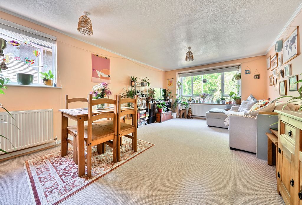 Property photo 1 of 20 1326090-20-68776F...