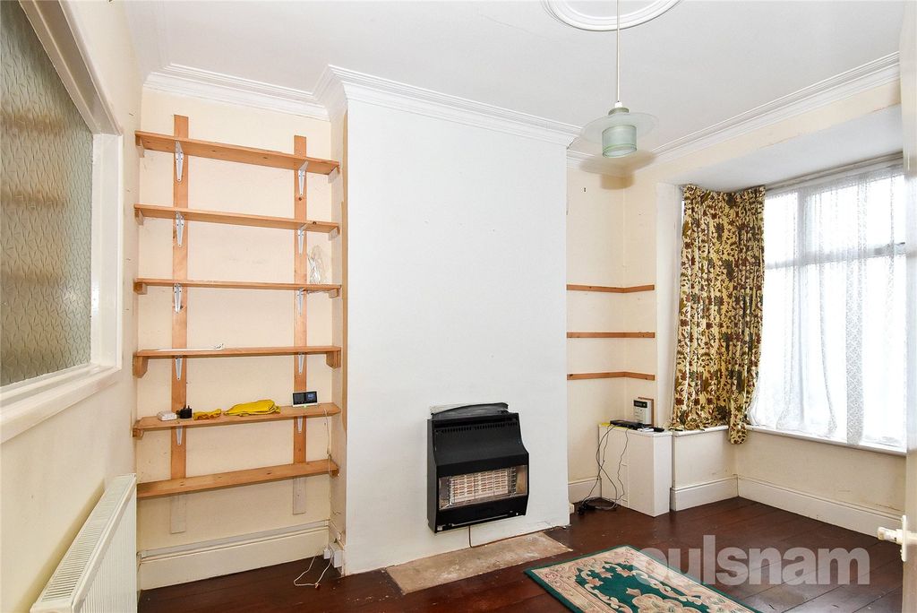 Property photo 2 of 21 Picture No. 03