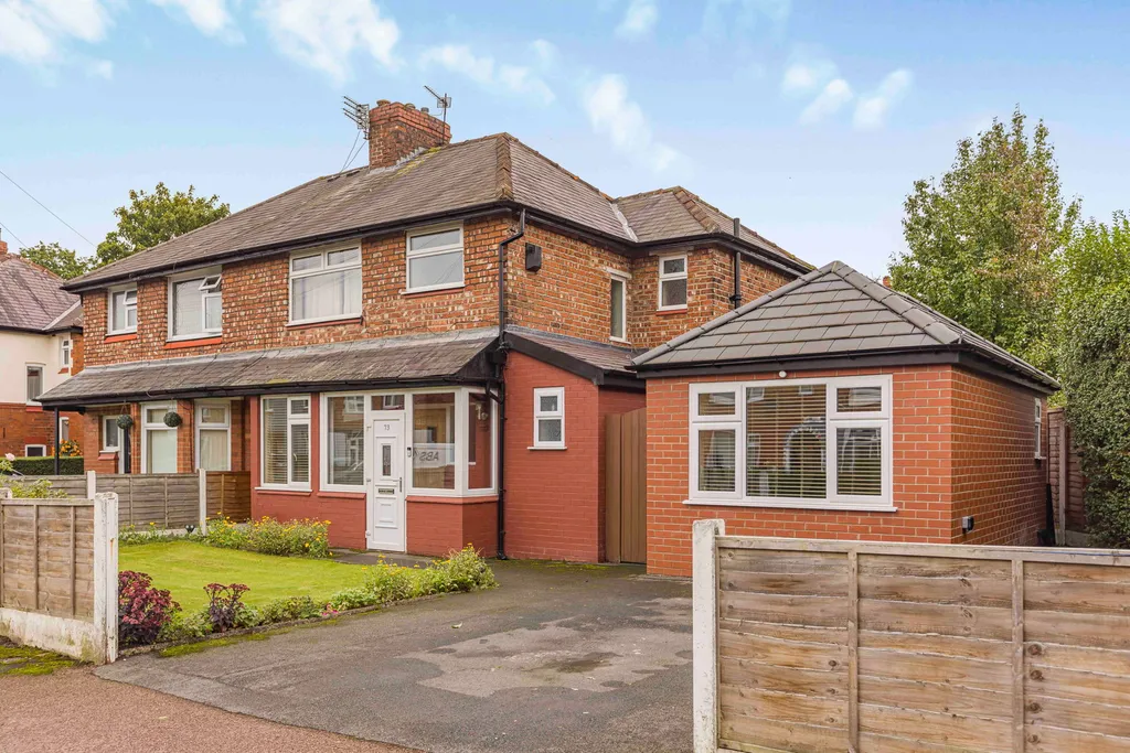 Derbyshire Avenue, Stretford, Manchester M32 – pohled 3