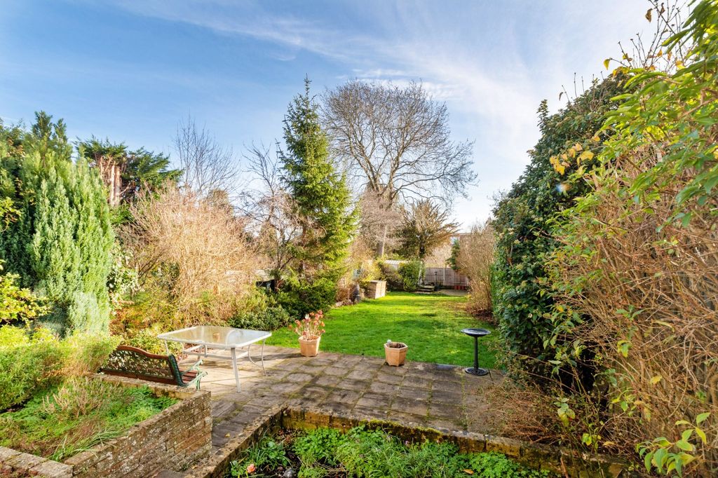 Property photo 3 of 20 Picture No. 05