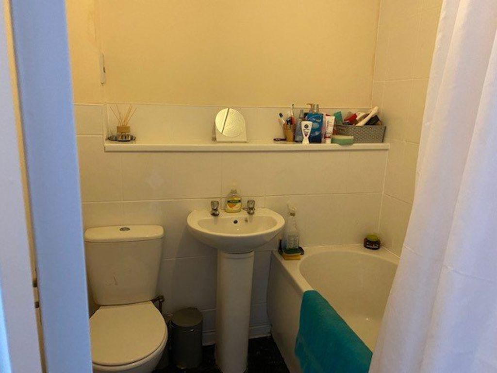 Property photo 3 of 5