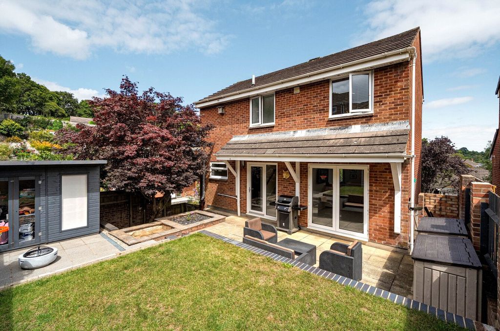 Property photo 1 of 11 Rear Garden