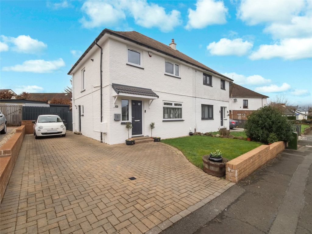 Property photo 1 of 21 Front