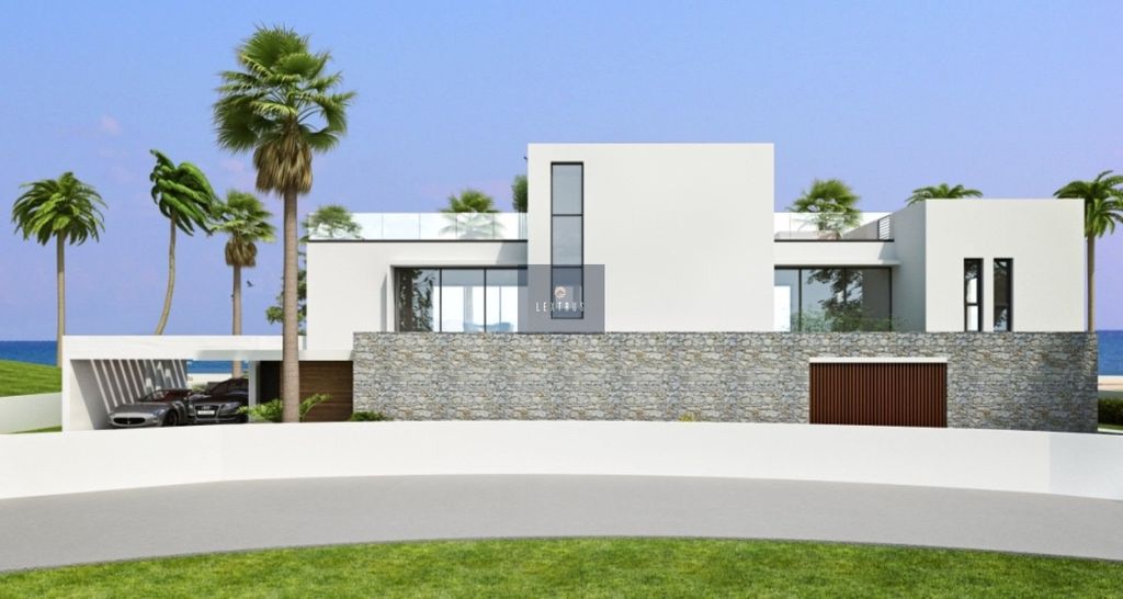 Property photo 3 of 14