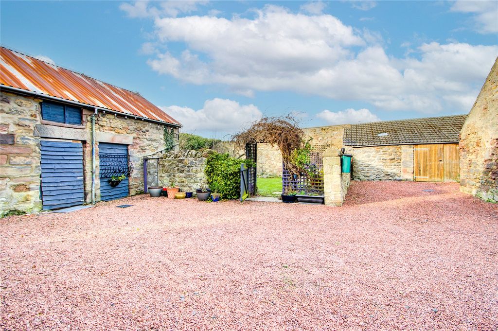 Property photo 3 of 46 Driveway &amp; Barns