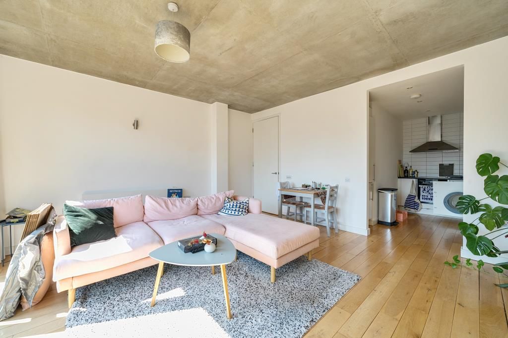 Property photo 2 of 14 Reception