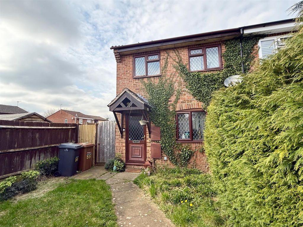 Property photo 1 of 1 Front
