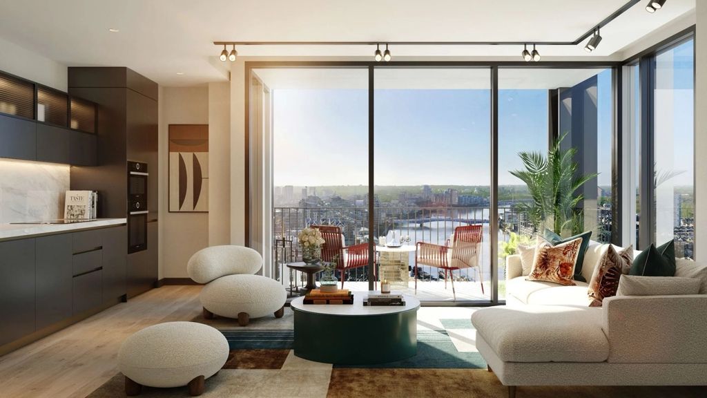 Property photo 3 of 21