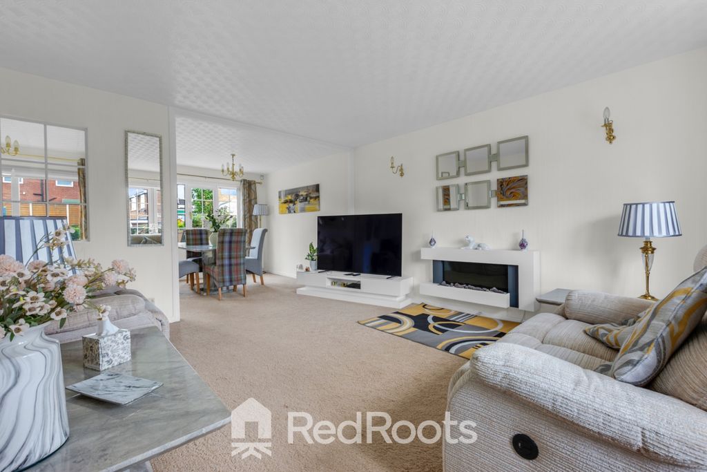 Property photo 2 of 31 5208554