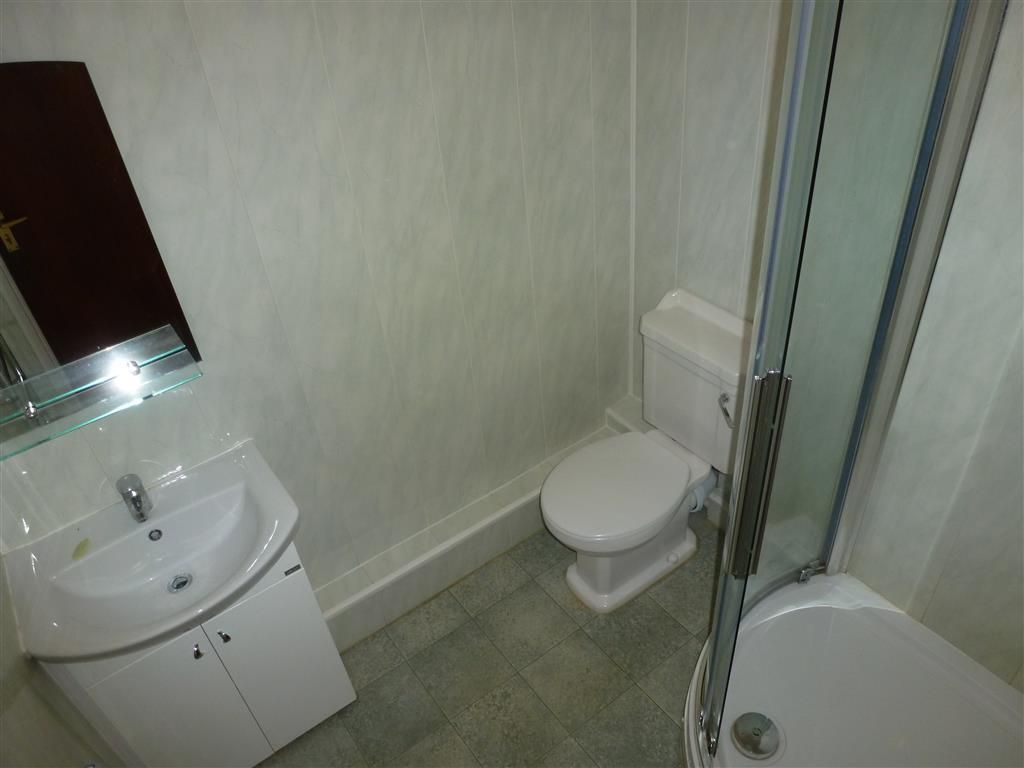 Property photo 3 of 8 Shower Room