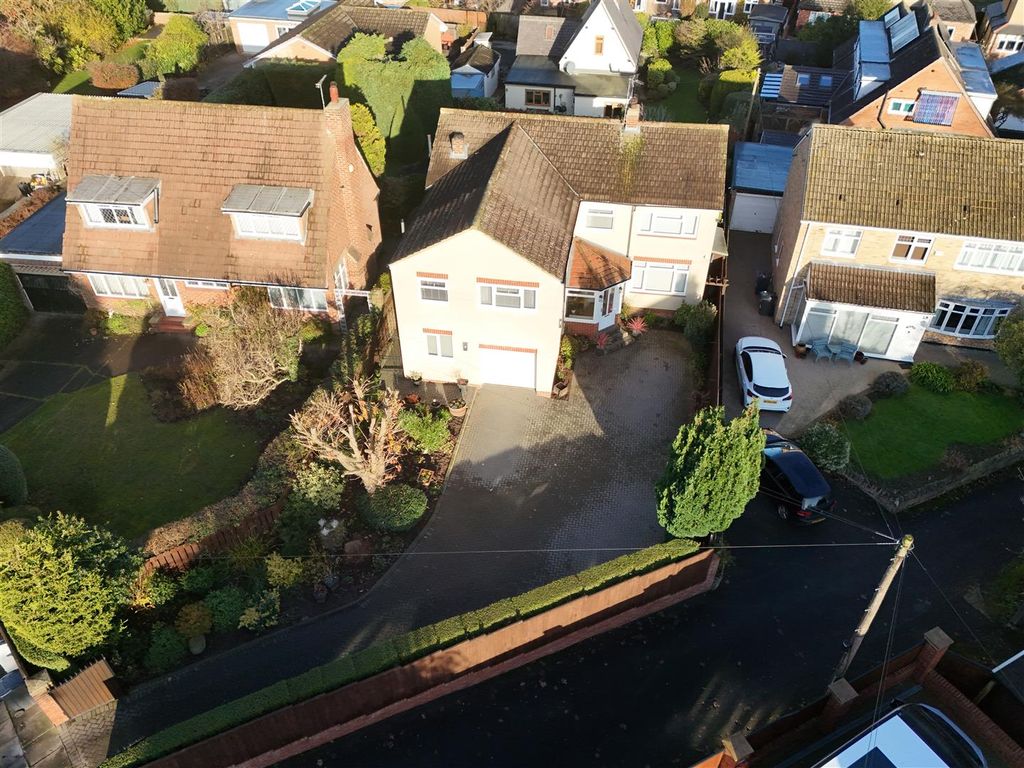 Property photo 2 of 27 Externally