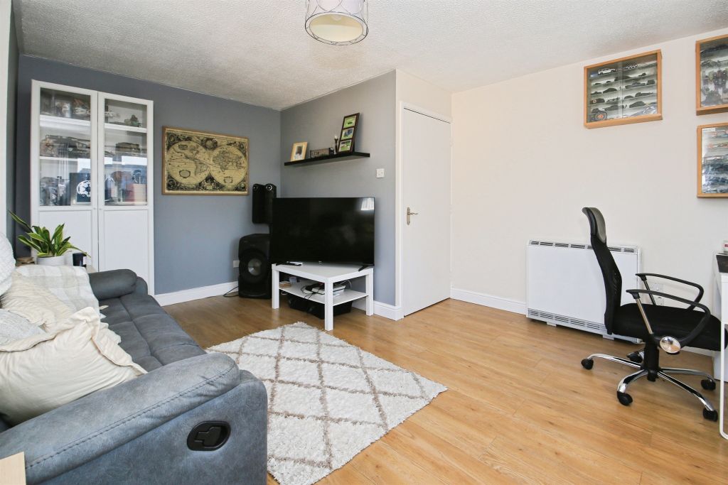 Additional image 4 of 2 bed flat for saleFlamborough Close, Woodston, Peterborough PE2