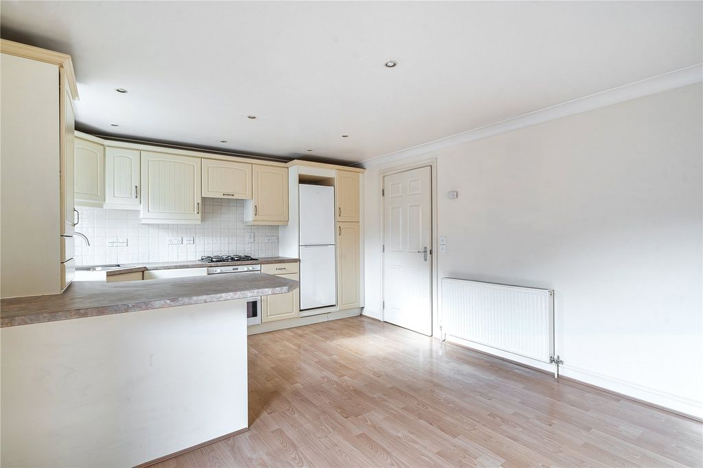 Additional image 6 of 2 bed flat for saleWoolbrook Road, Sidmouth, Devon EX10