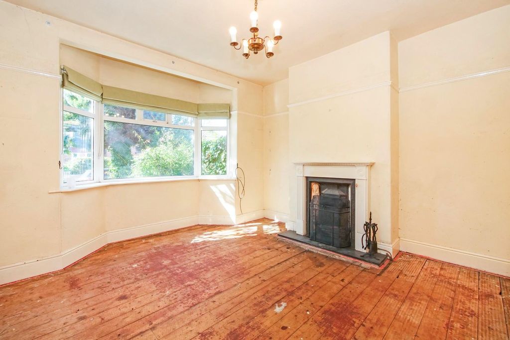 Property photo 2 of 18 Pnmb0186.Jpg