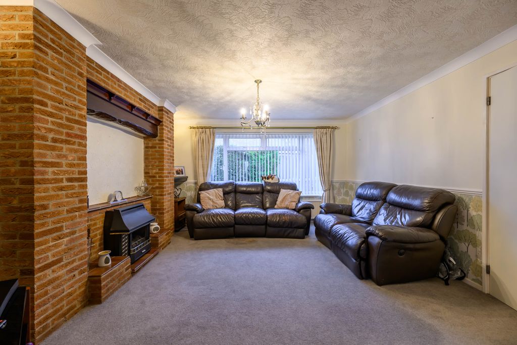 Property photo 3 of 19 Dsc_5492-Hdr