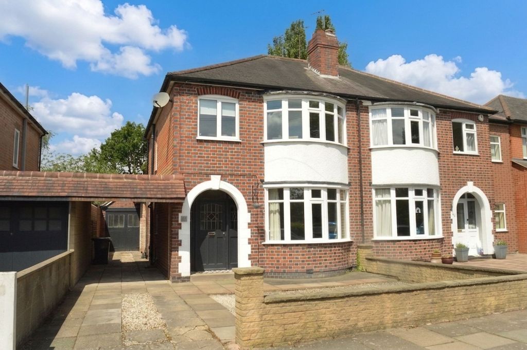 Property photo 1 of 22