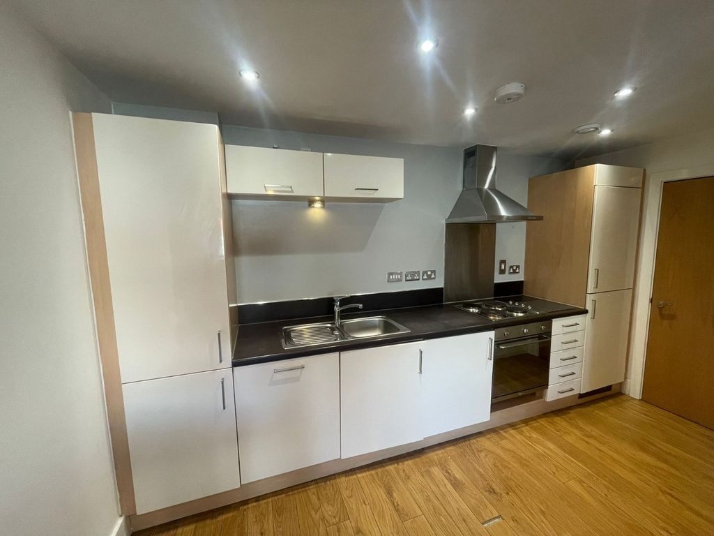Property photo 3 of 10 Picture No. 02