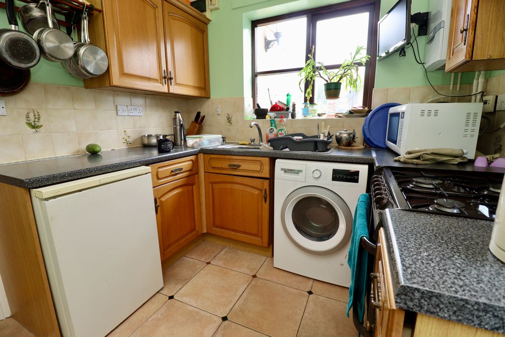 Property photo 3 of 10 Img_8955
