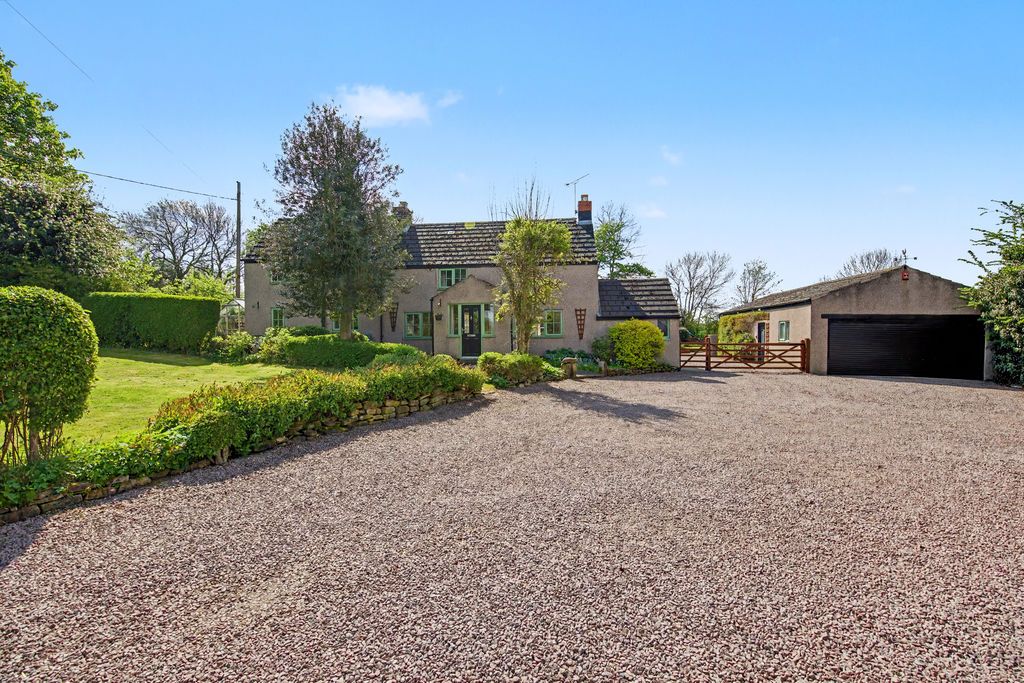 Property photo 1 of 46 Front