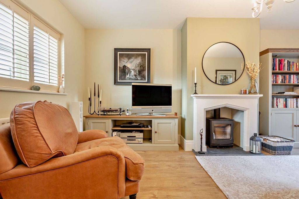 Property photo 3 of 18 Picture No. 17