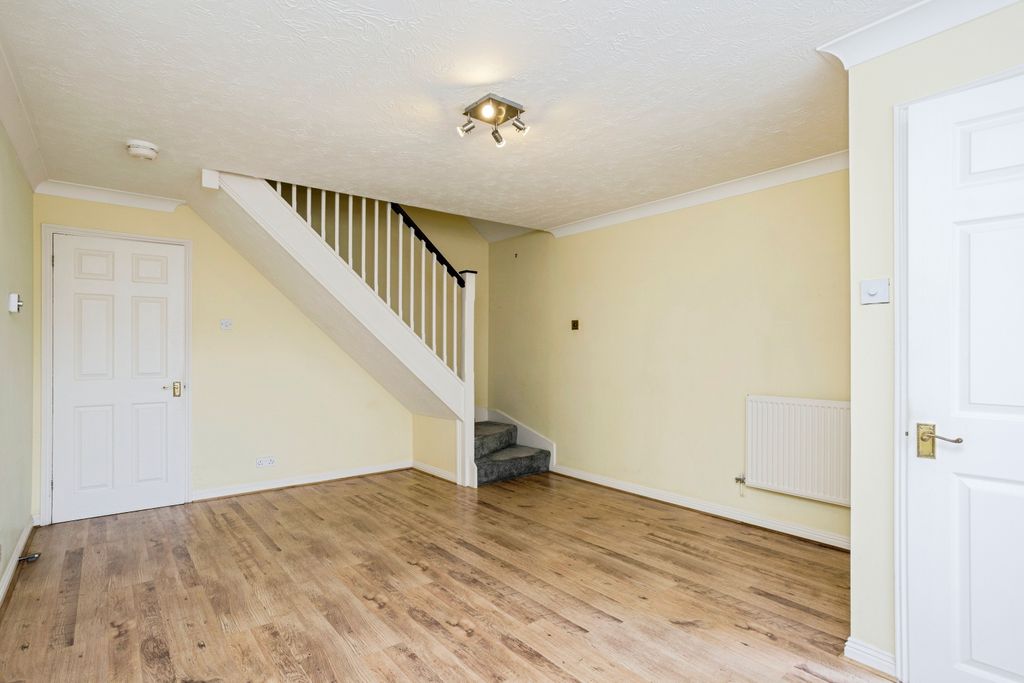 Property photo 3 of 20
