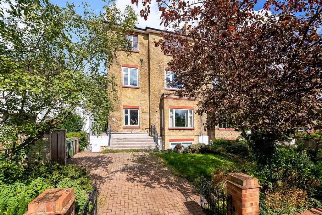 Property photo 1 of 17 1