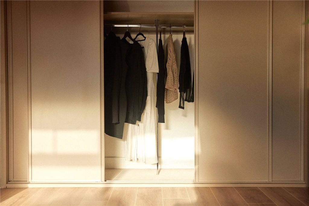 Property photo 3 of 10 Picture No. 05