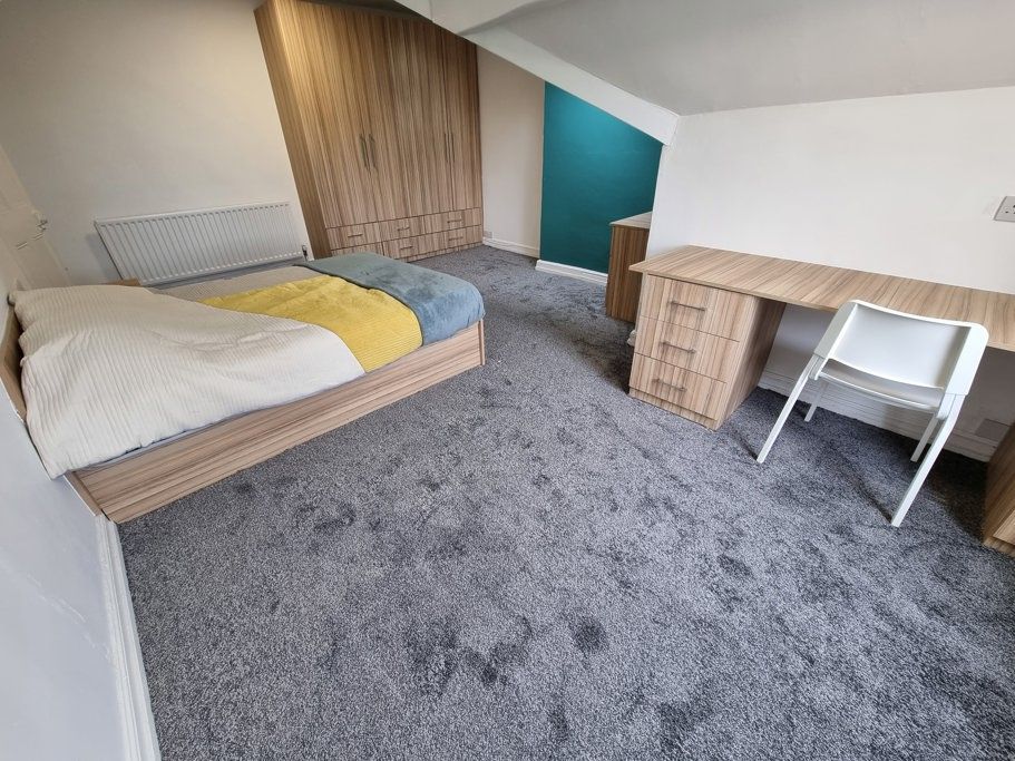 Property photo 2 of 10 Jpg