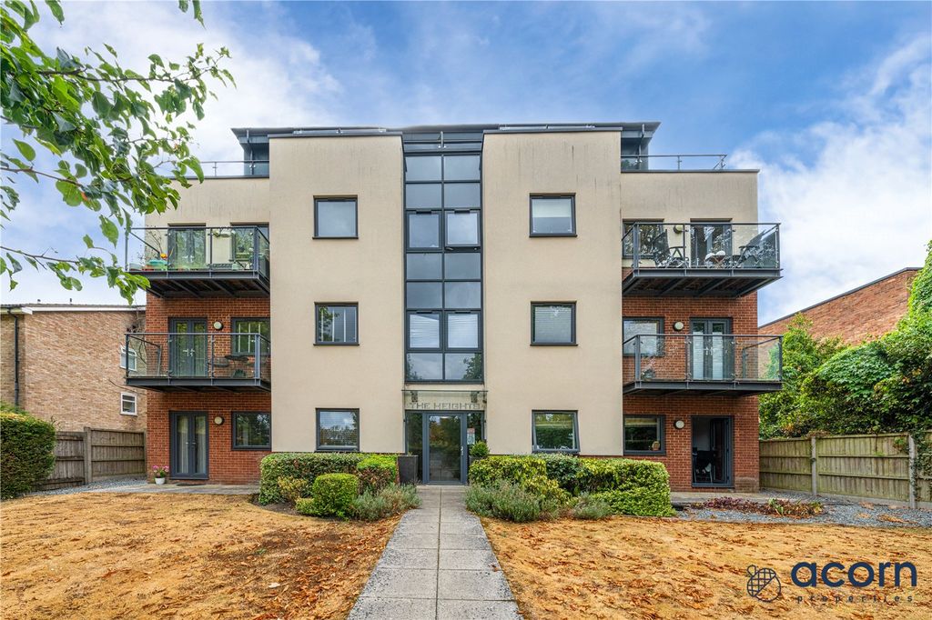 Property photo 1 of 17 Picture No. 27