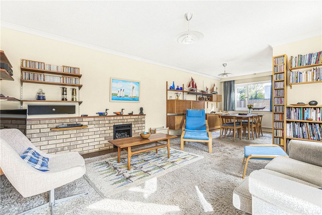 Property photo 2 of 19 Picture 2