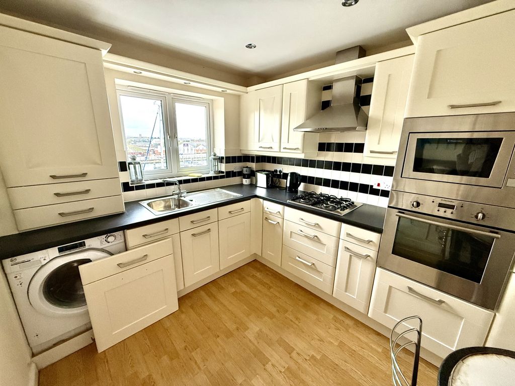 Property photo 3 of 6 Img_0901