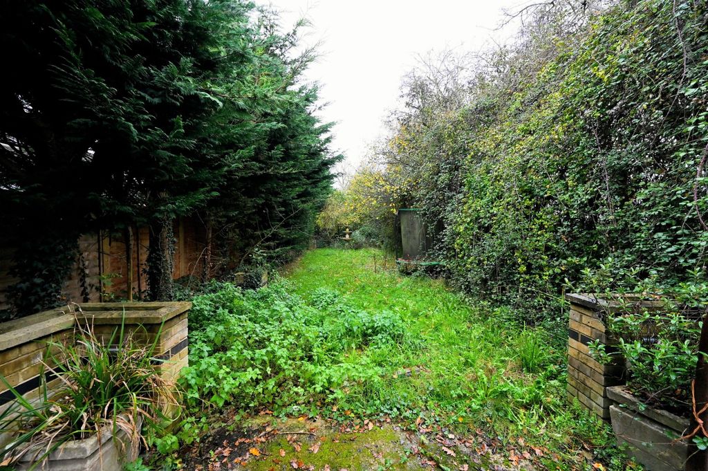 Property photo 3 of 11 Plot