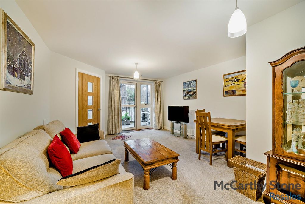 Property photo 2 of 13 Living Room