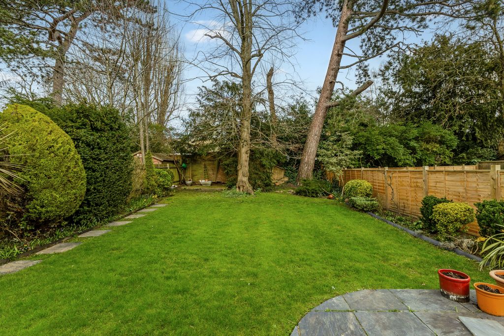 Property photo 3 of 21