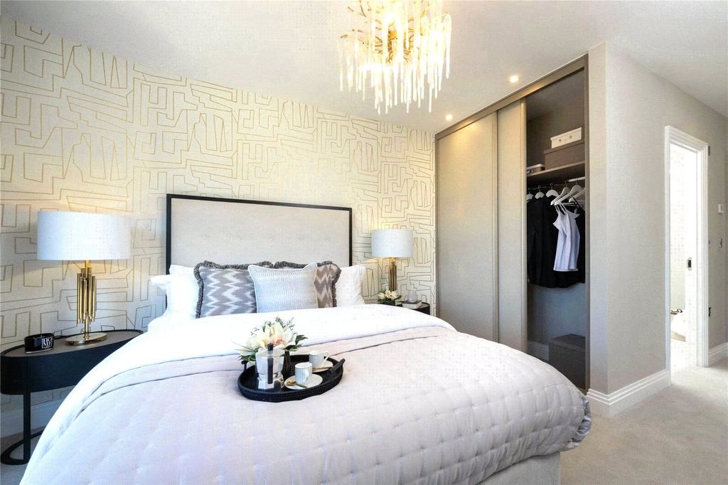 Property photo 3 of 8 Picture No. 04