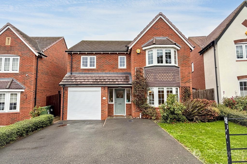 Property photo 1 of 21 6101311