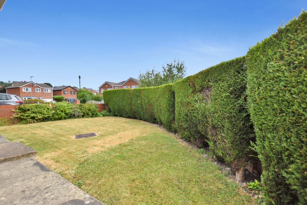 Property photo 2 of 19
