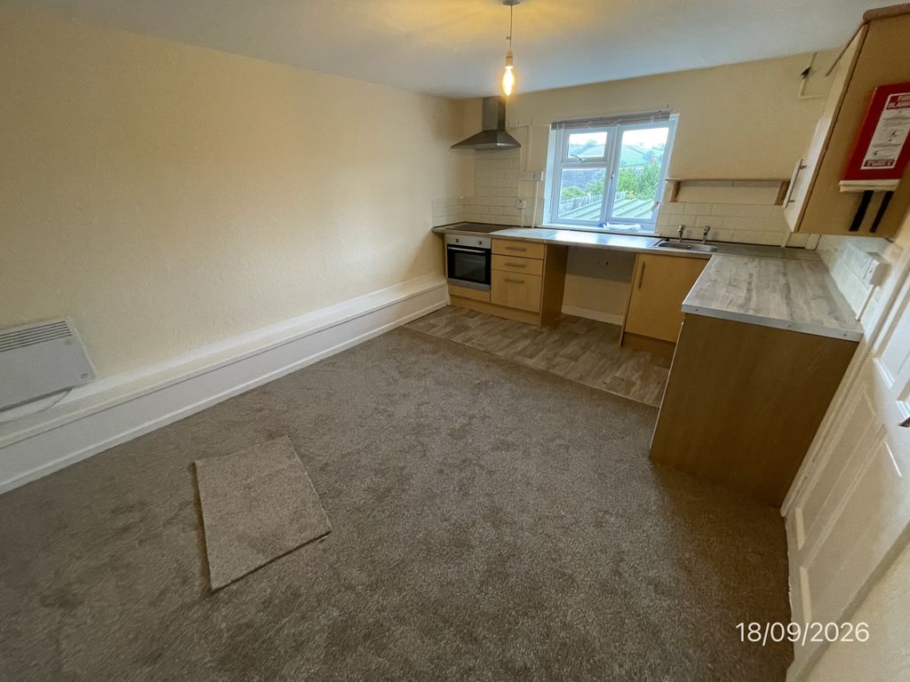 Property photo 1 of 4 Img_5977