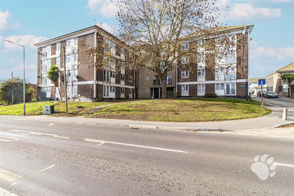 Property photo 1 of 15 Front