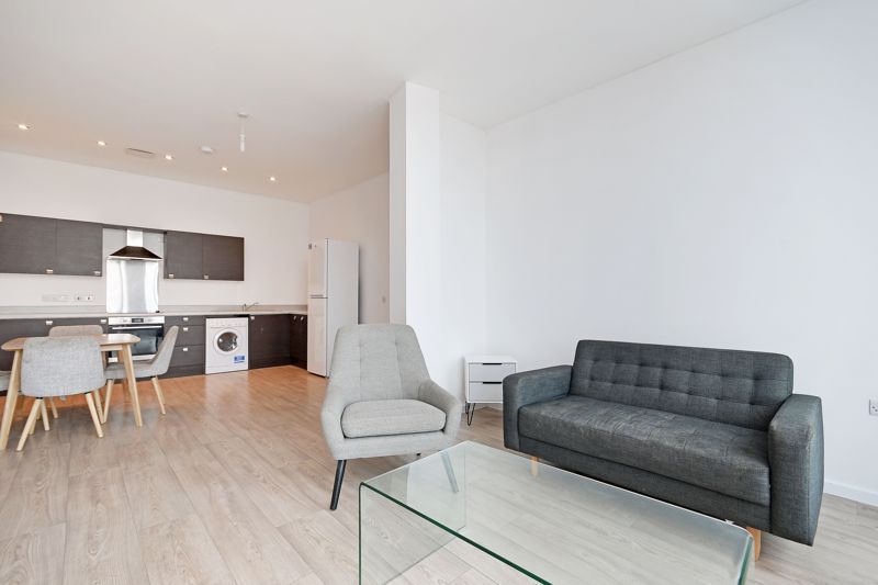 Property photo 2 of 17 Open Plan