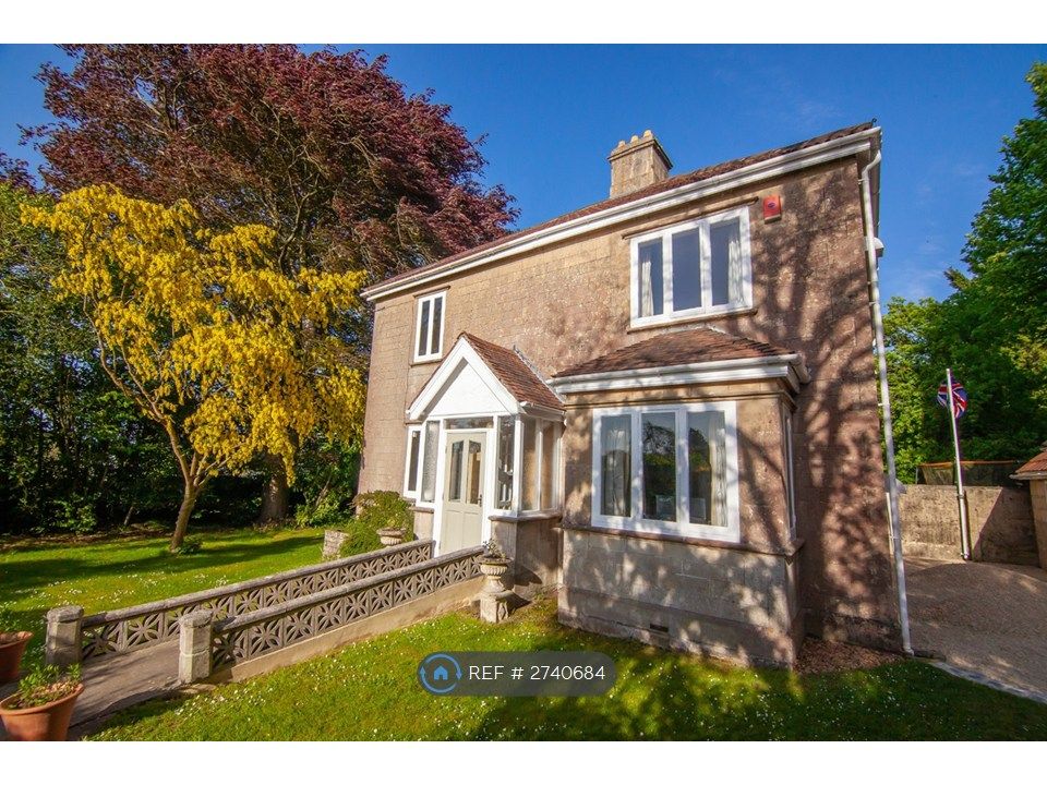 Property photo 1 of 35 Front Of House