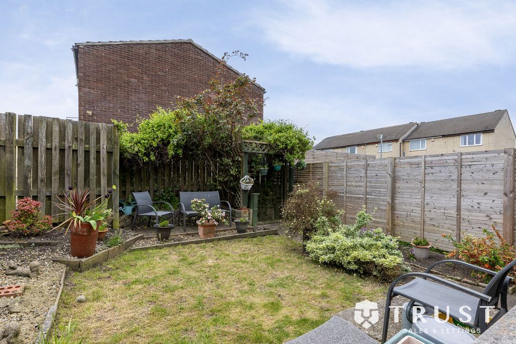 Property photo 2 of 29