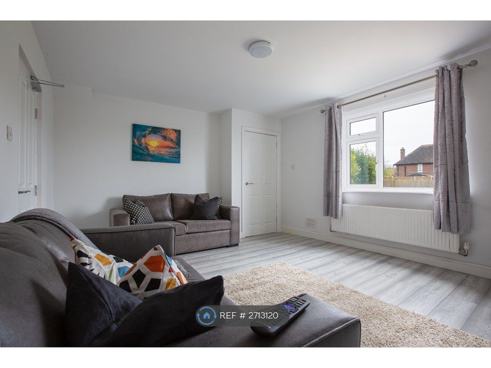 Property photo 1 of 35