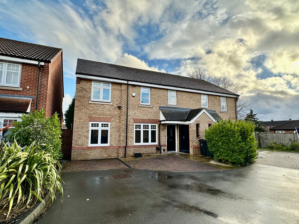 Property photo 1 of 36 Img_7508