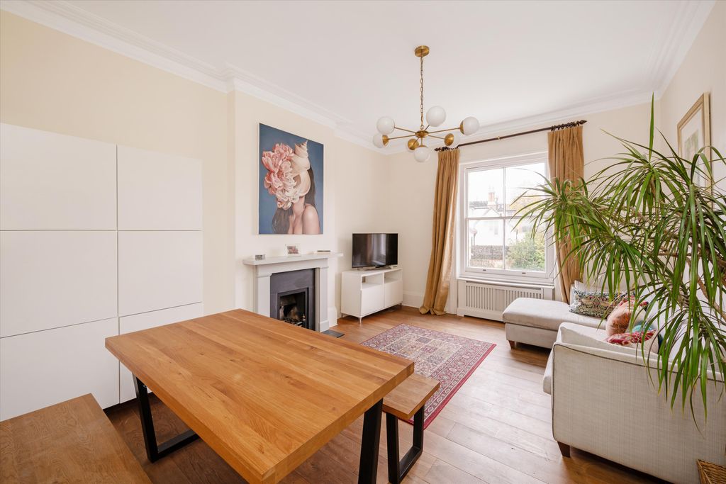 Property photo 2 of 9 Image