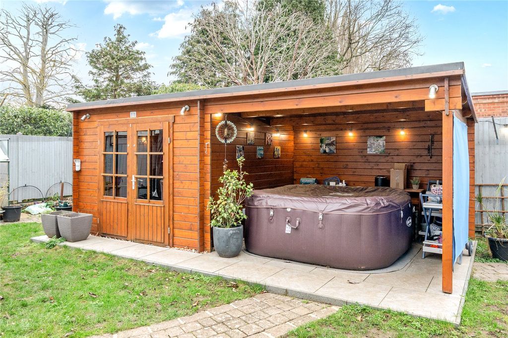 Property photo 3 of 25 Picture No. 33