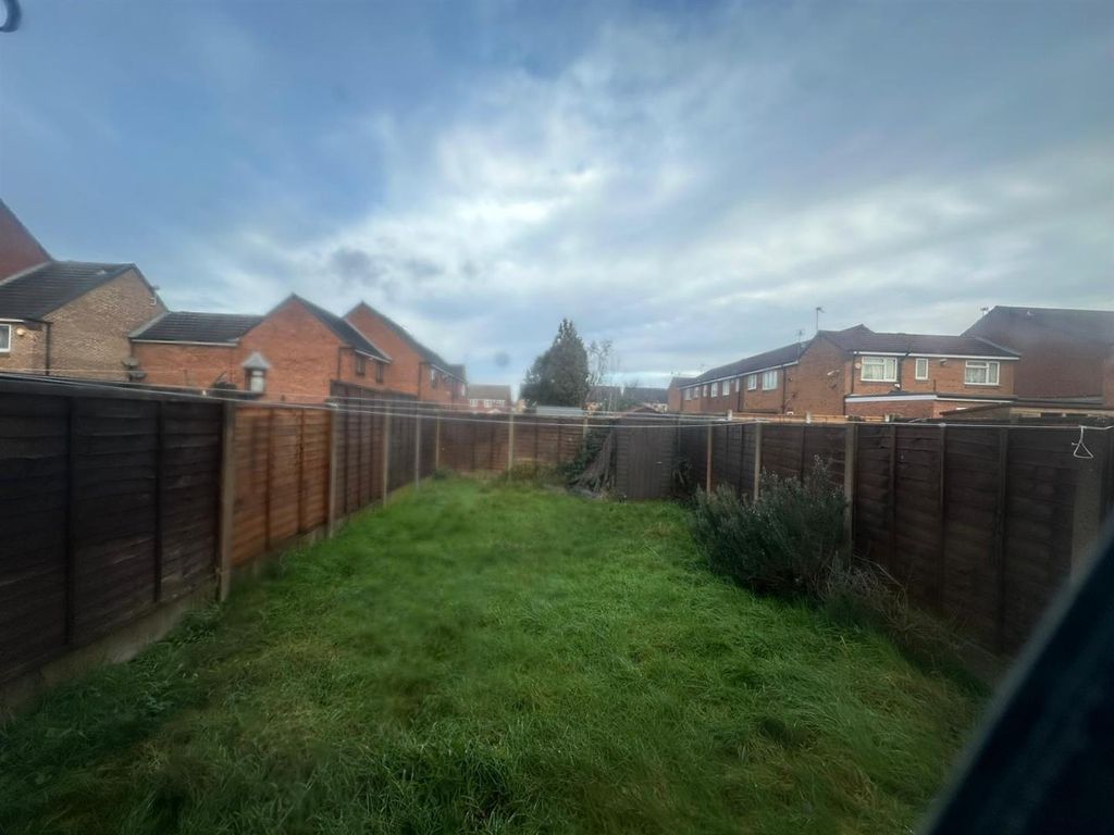 Property photo 3 of 8 38 Wolfsbane -4.Jpg