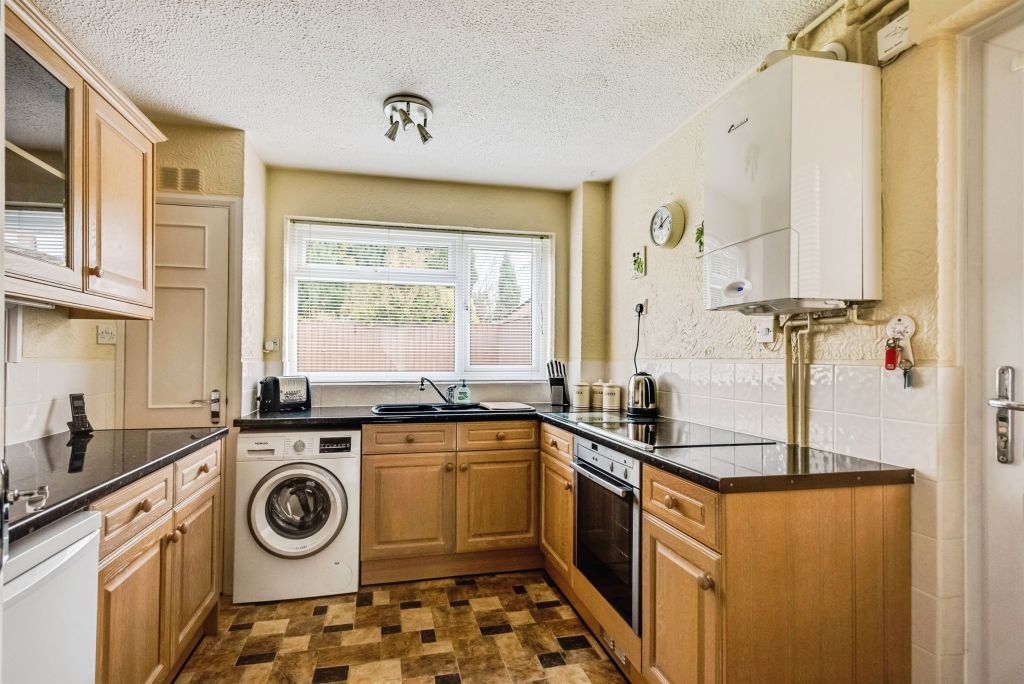 Property photo 3 of 12